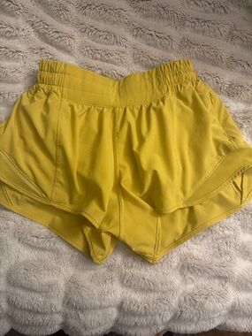 Lululemon Hottie Hot Shorts- Size 2